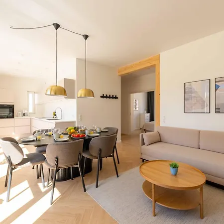 Newly Renovated 2br With Balcony Copenhagen