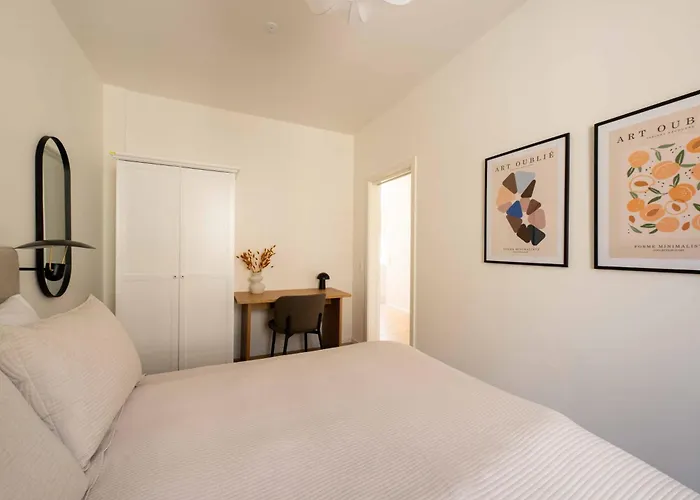 Newly Renovated 2br With Balcony
