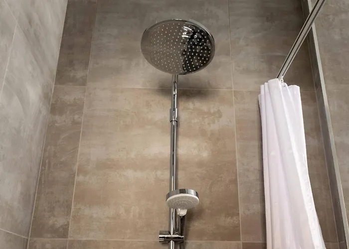Newly Renovated 2br With Balcony דירה קופנהגן